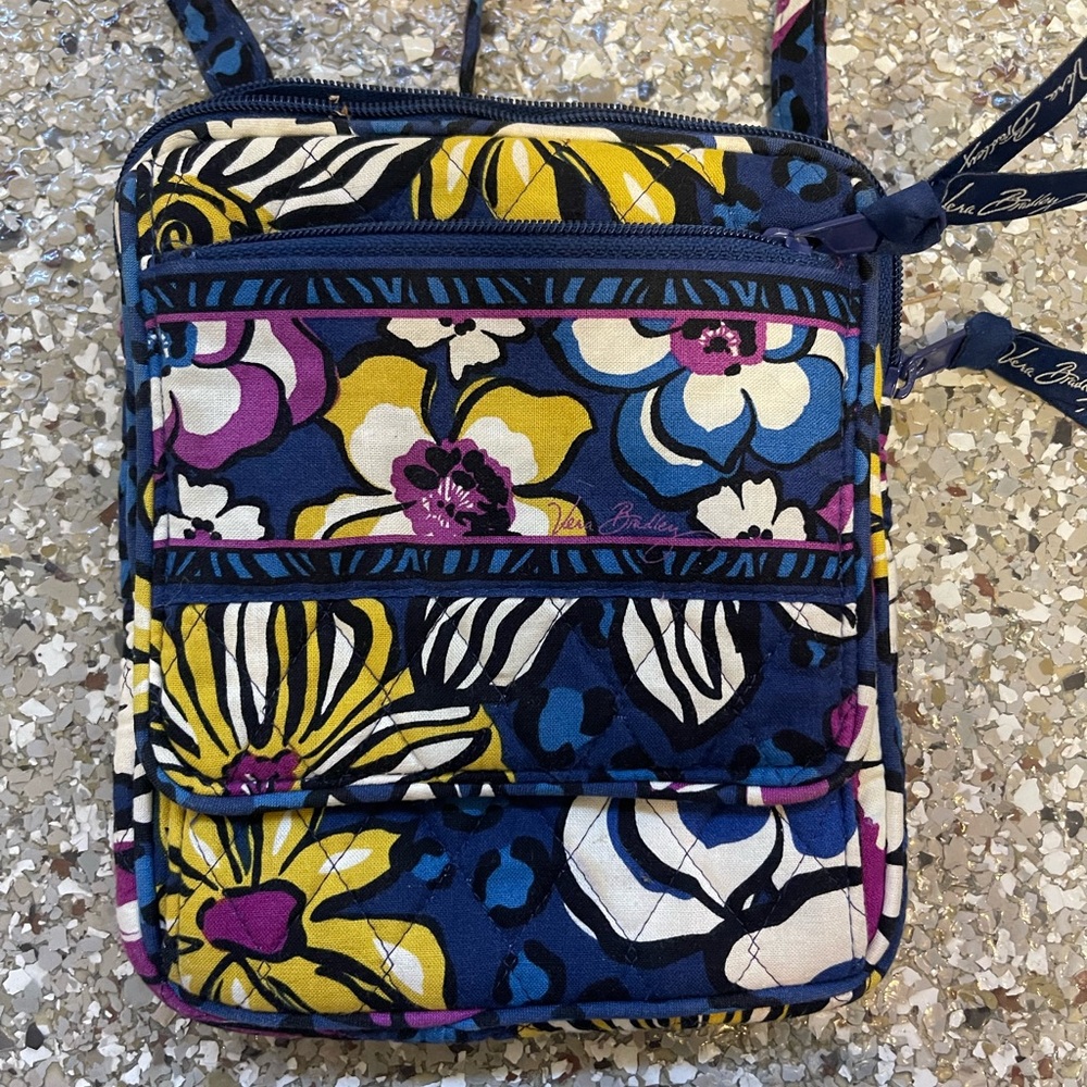 Vera Bradley African Violet crossbody purse
